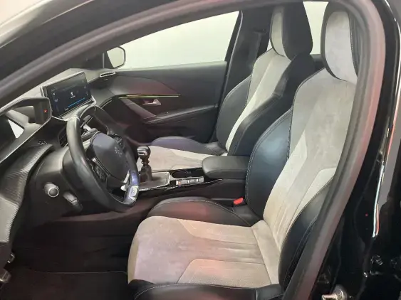 PEUGEOT 208 II - voiture d'occasion - Photo 18