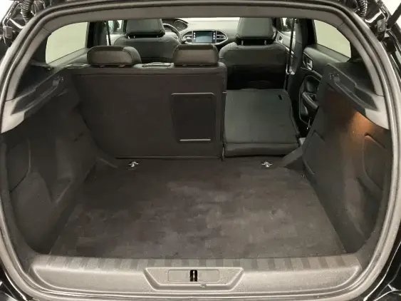 PEUGEOT 308 II - voiture d'occasion - Photo 16