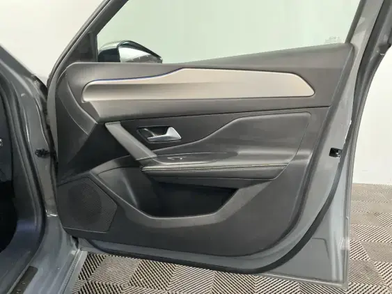 PEUGEOT 308 III - voiture d'occasion - Photo 20