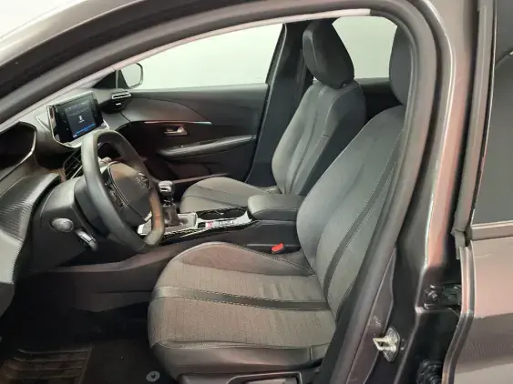 PEUGEOT 208 II - voiture d'occasion - Photo 17