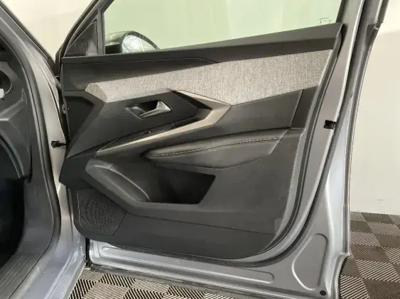 PEUGEOT 3008 III - voiture d'occasion - Photo 20