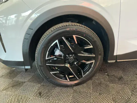 PEUGEOT 3008 III - voiture d'occasion - Photo 23