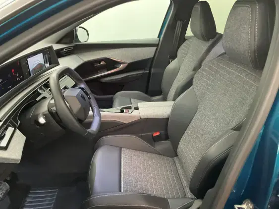 PEUGEOT 3008 III - voiture d'occasion - Photo 18