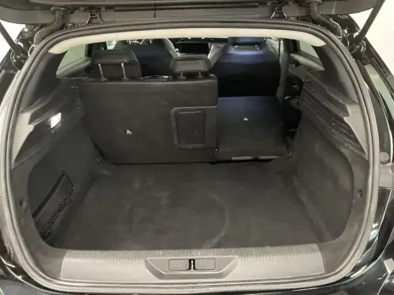 PEUGEOT 308 III - voiture d'occasion - Photo 16