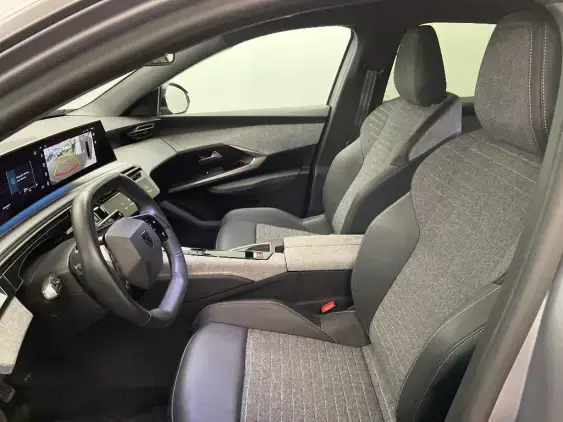 PEUGEOT 3008 III - voiture d'occasion - Photo 18