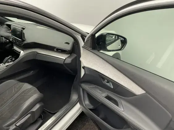 PEUGEOT 3008 II - voiture d'occasion - Photo 20