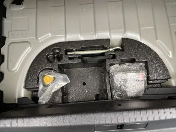 PEUGEOT 208 ELECTRIQUE II - voiture d'occasion - Photo 14