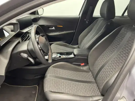 PEUGEOT 208 ELECTRIQUE II - voiture d'occasion - Photo 15