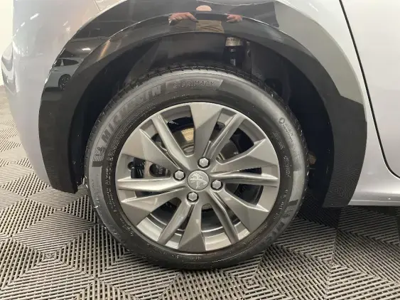 PEUGEOT 208 ELECTRIQUE II - voiture d'occasion - Photo 22