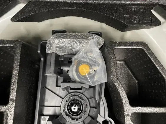 PEUGEOT 208 II - voiture d'occasion - Photo 17