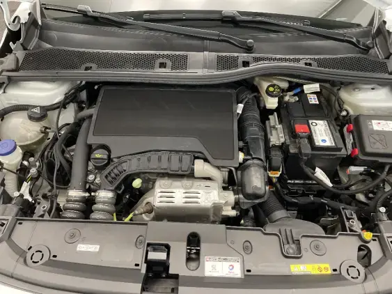 PEUGEOT 208 II - voiture d'occasion - Photo 21