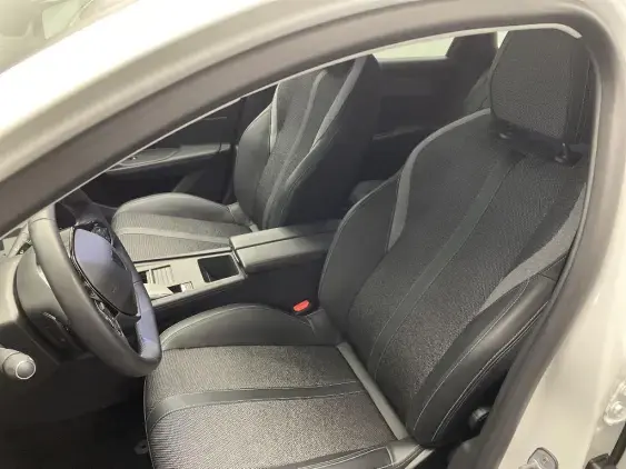 PEUGEOT 308 SW III - voiture d'occasion - Photo 18