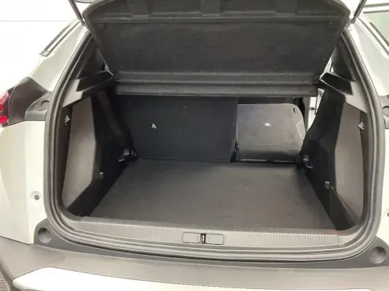 PEUGEOT 2008 II - voiture d'occasion - Photo 16