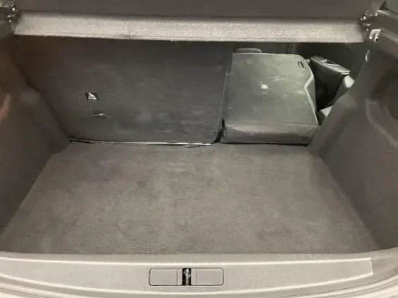 PEUGEOT 208 BUSINESS R II - voiture d'occasion - Photo 15