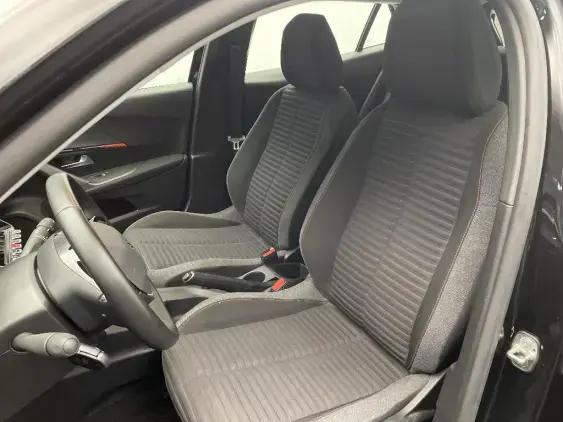 PEUGEOT 2008 II - voiture d'occasion - Photo 18