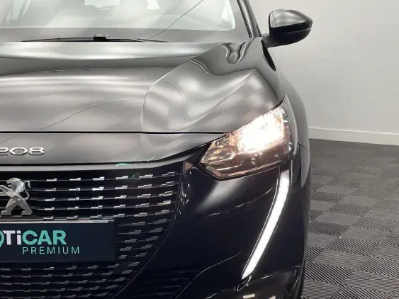 PEUGEOT 208 BUSINESS R II - voiture d'occasion - Photo 21
