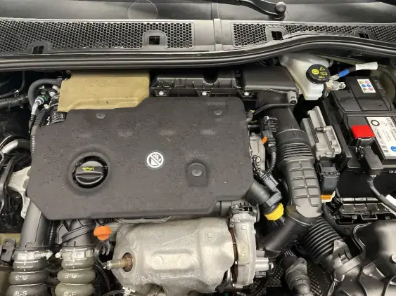 PEUGEOT 208 BUSINESS R II - voiture d'occasion - Photo 19