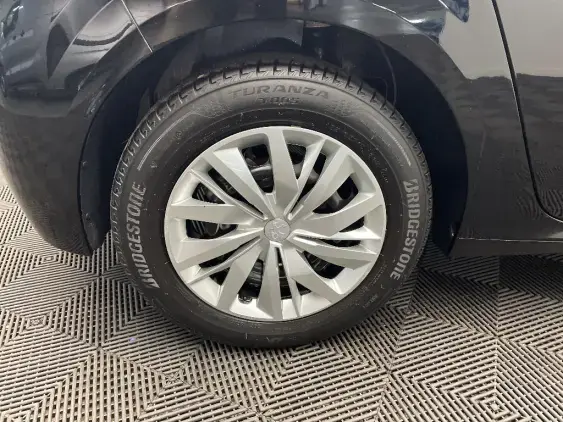 PEUGEOT 208 BUSINESS R II - voiture d'occasion - Photo 23