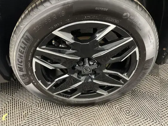 PEUGEOT 3008 III - voiture d'occasion - Photo 24