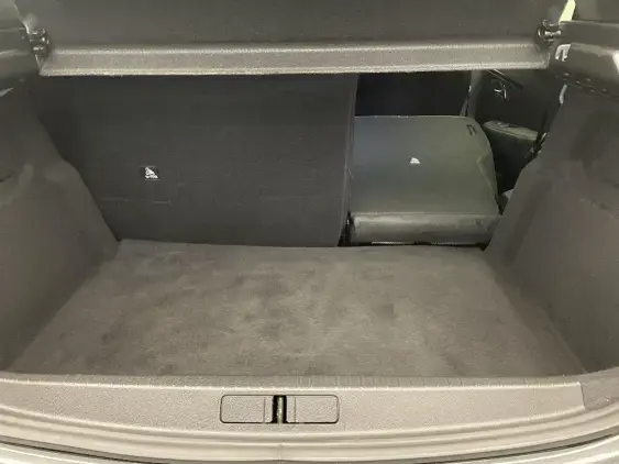 PEUGEOT 208 BUSINESS R II - voiture d'occasion - Photo 16