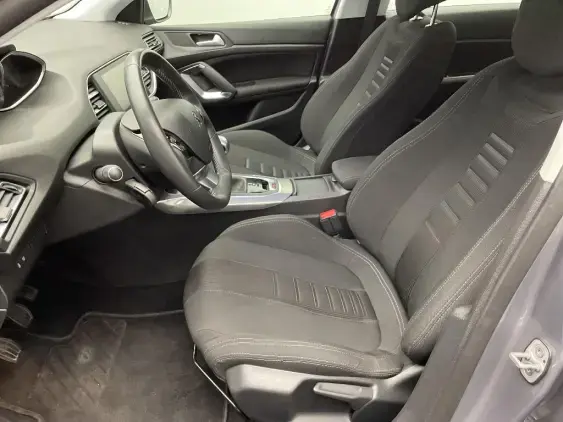 PEUGEOT 308 II - voiture d'occasion - Photo 18