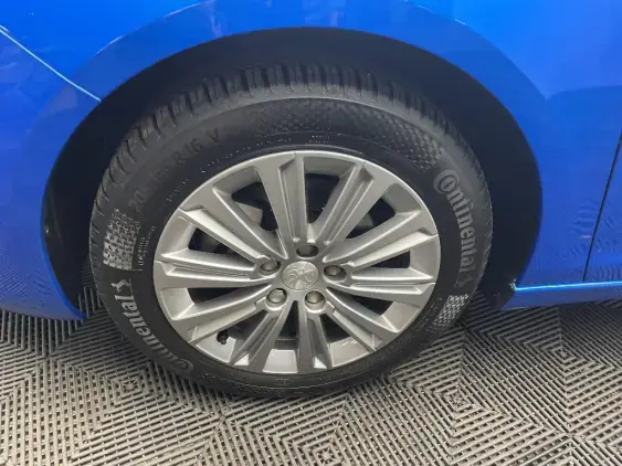 PEUGEOT 308 SW III - voiture d'occasion - Photo 23