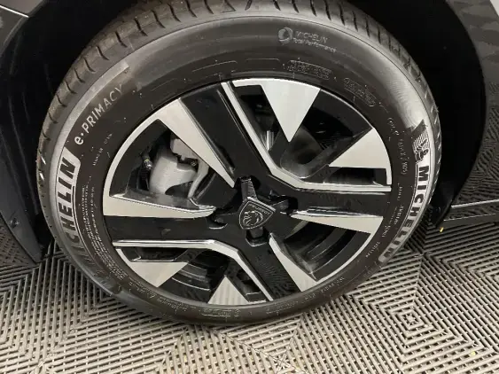 PEUGEOT 208 II - voiture d'occasion - Photo 23