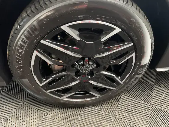 PEUGEOT 5008 III - voiture d'occasion - Photo 23