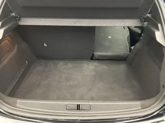 PEUGEOT 208 BUSINESS R II - voiture d'occasion - Photo 15