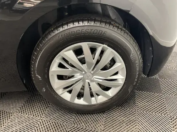 PEUGEOT 208 BUSINESS R II - voiture d'occasion - Photo 23