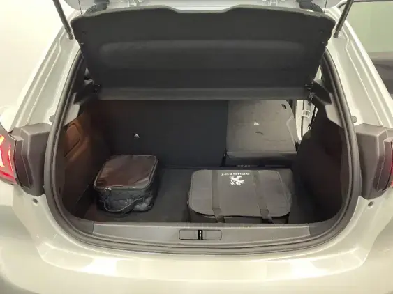 PEUGEOT 208 ELECTRIQUE II - voiture d'occasion - Photo 16