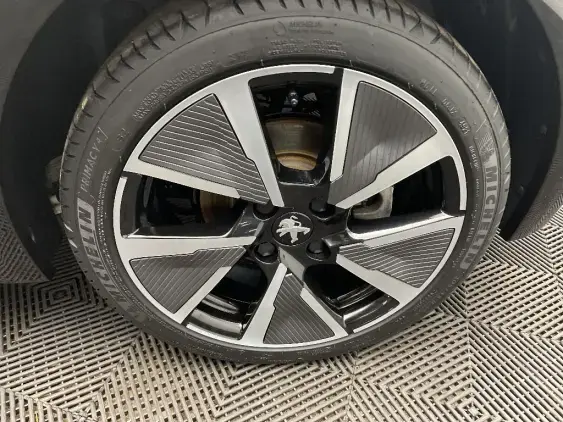 PEUGEOT 208 ELECTRIQUE II - voiture d'occasion - Photo 24