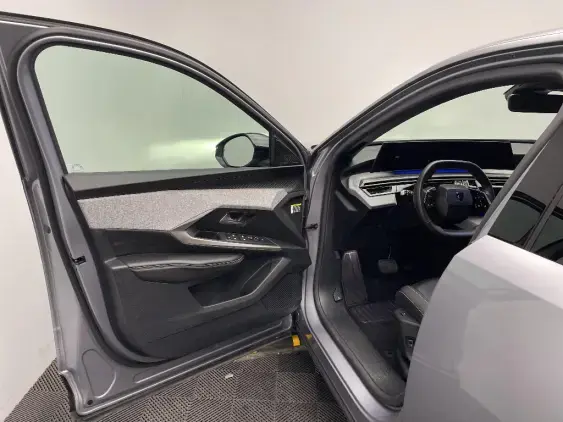 PEUGEOT 3008 III - voiture d'occasion - Photo 17