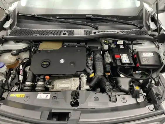 PEUGEOT 2008 II - voiture d'occasion - Photo 21