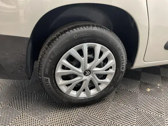 CITROEN BERLINGO III - voiture d'occasion - Photo 22