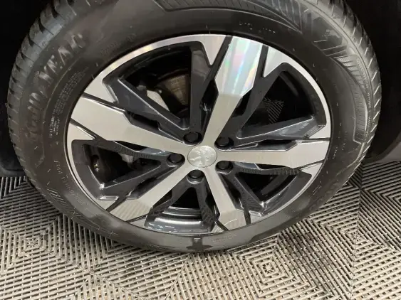 PEUGEOT 3008 II - voiture d'occasion - Photo 23