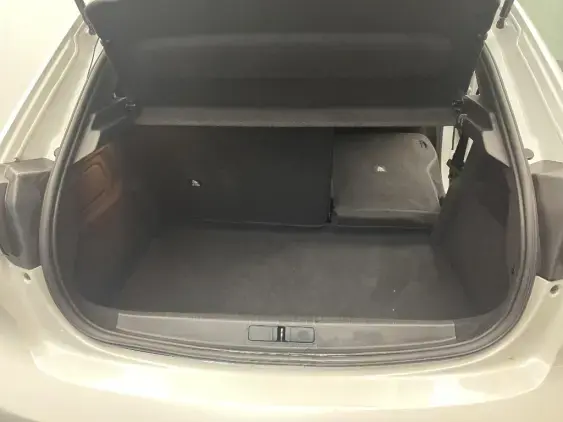 PEUGEOT 208 BUSINESS R II - voiture d'occasion - Photo 16