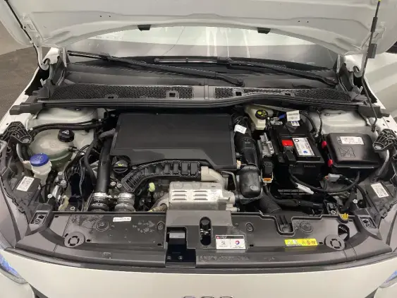 PEUGEOT 208 BUSINESS R II - voiture d'occasion - Photo 21