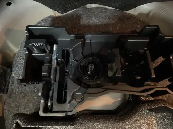 PEUGEOT 2008 II - voiture d'occasion - Photo 17