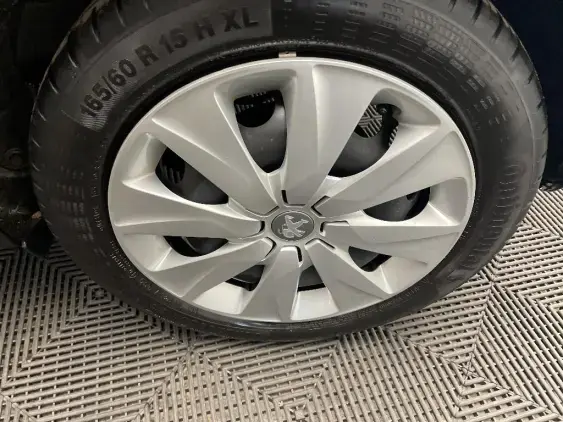 PEUGEOT 108 - voiture d'occasion - Photo 24