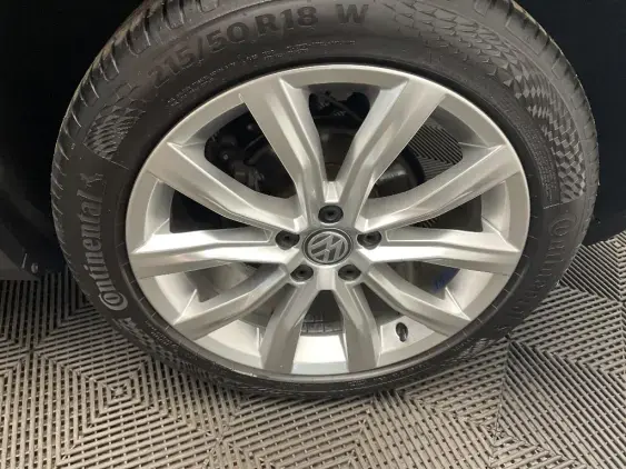 VOLKSWAGEN T-ROC - voiture d'occasion - Photo 24