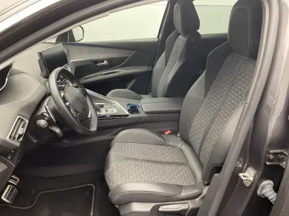 PEUGEOT 3008 II - voiture d'occasion - Photo 18