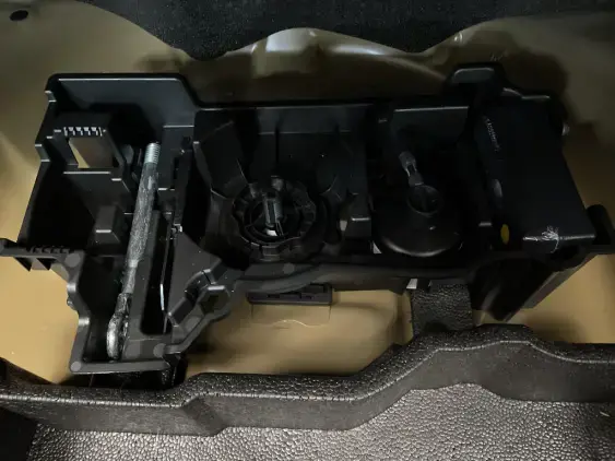 PEUGEOT 2008 II - voiture d'occasion - Photo 17