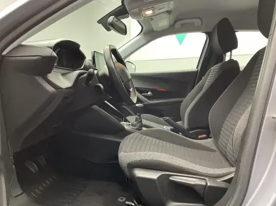 PEUGEOT 2008 II - voiture d'occasion - Photo 18