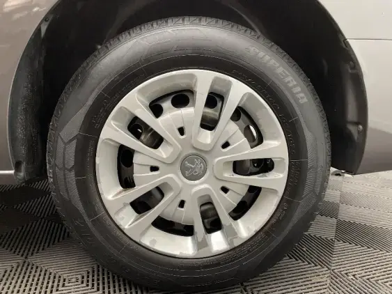 PEUGEOT TRAVELLER - voiture d'occasion - Photo 19