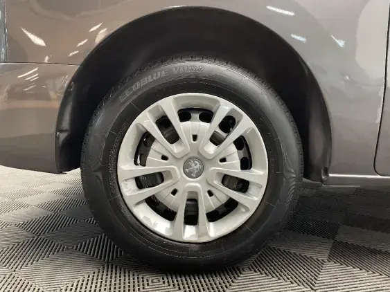 PEUGEOT TRAVELLER - voiture d'occasion - Photo 20