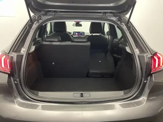 PEUGEOT 208 BUSINESS R II - voiture d'occasion - Photo 16