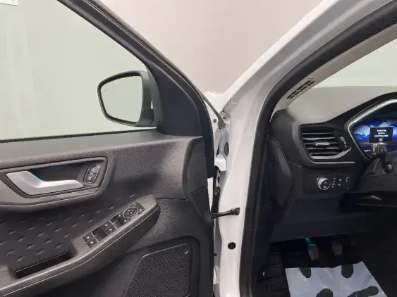 FORD KUGA III - voiture d'occasion - Photo 19