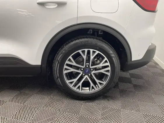 FORD KUGA III - voiture d'occasion - Photo 24