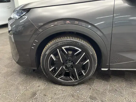 PEUGEOT 5008 III - voiture d'occasion - Photo 23